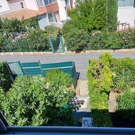 Appartamento Joli T2, 4 pers, piscine, parking Agde Esterno foto