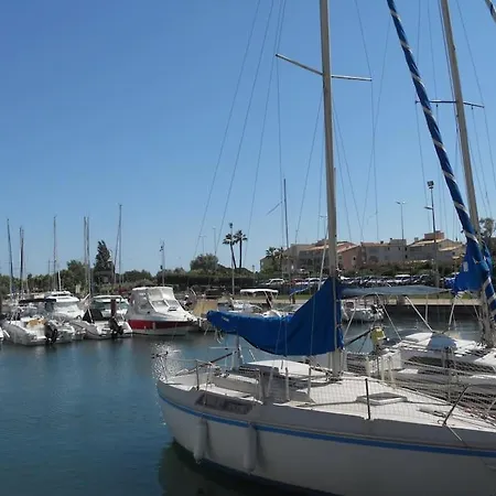 Appartamento Joli T2, 4 pers, piscine, parking Agde Esterno foto