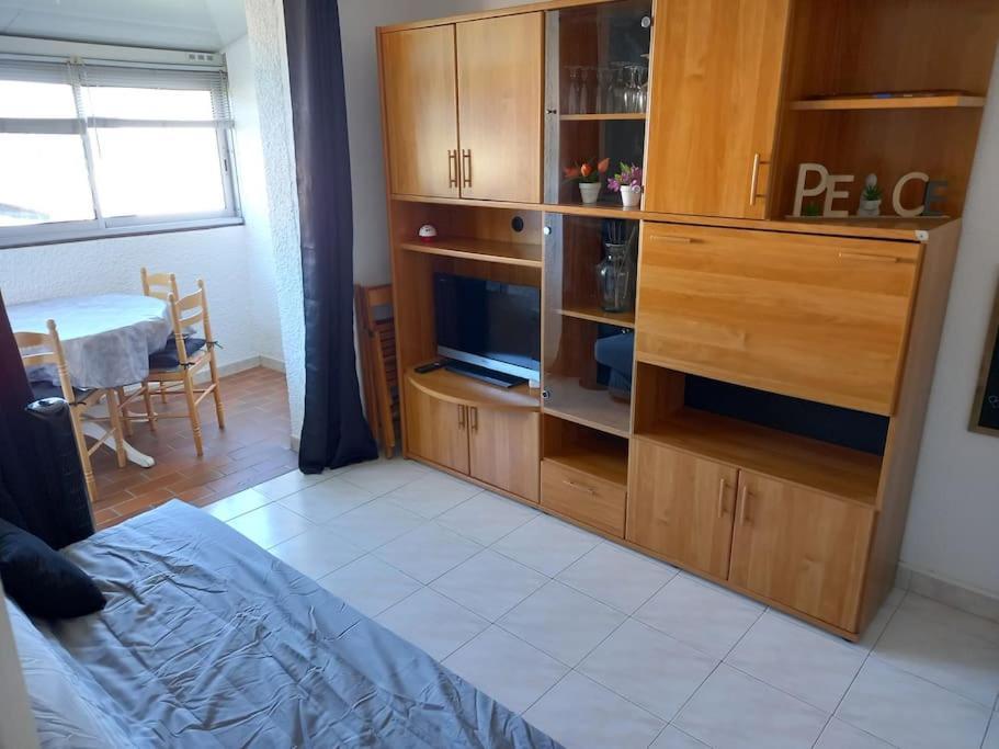 Raisin D'or, T2, Parking, Piscine *